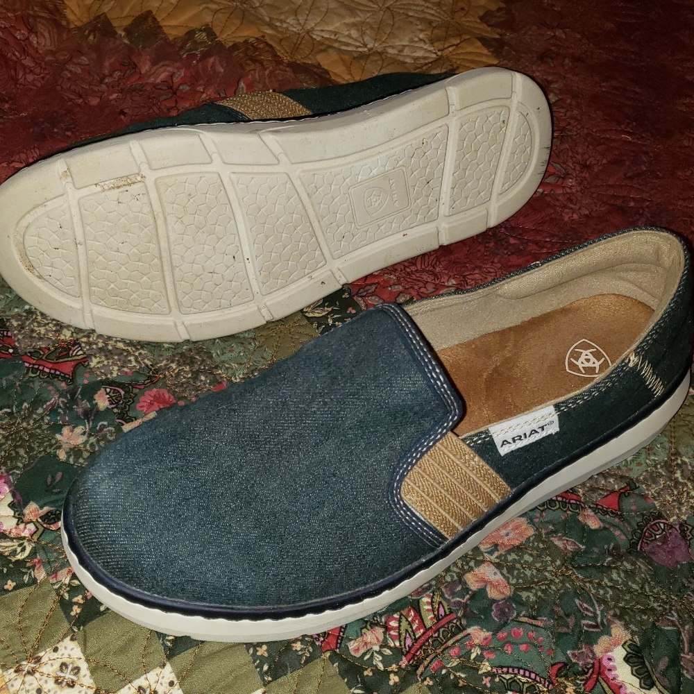 Ariat slip on shoes